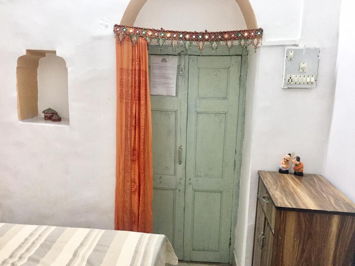 Mangla Guest House Varanasi Exterior photo